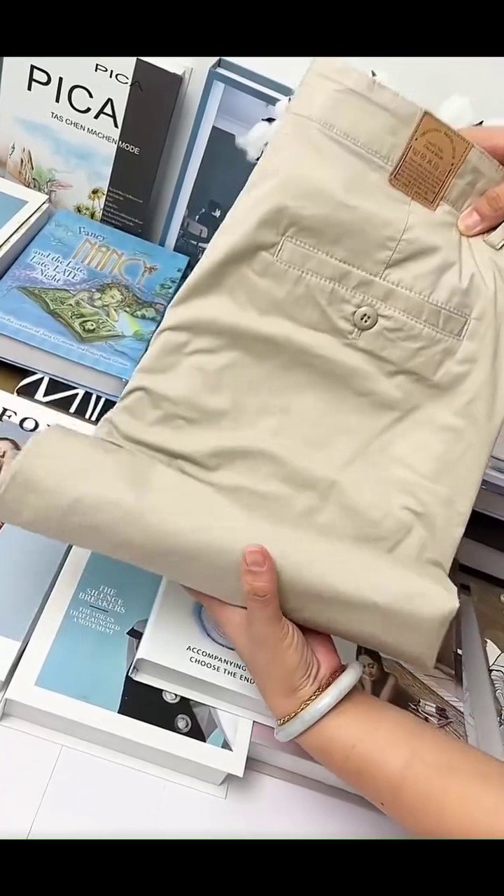 Men’s Beige Slim-Fit Cotton Chino Pants